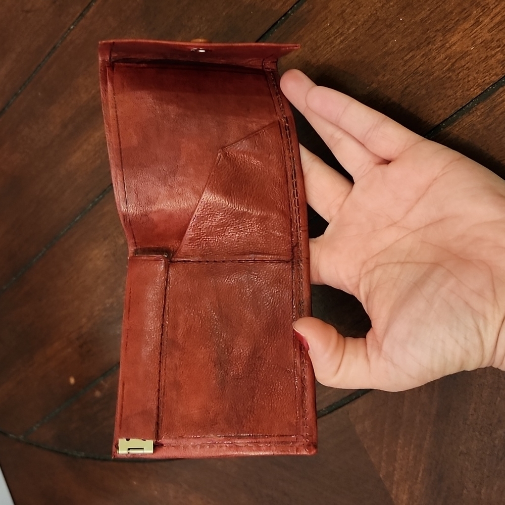 Wallet - Picture 3 of 5